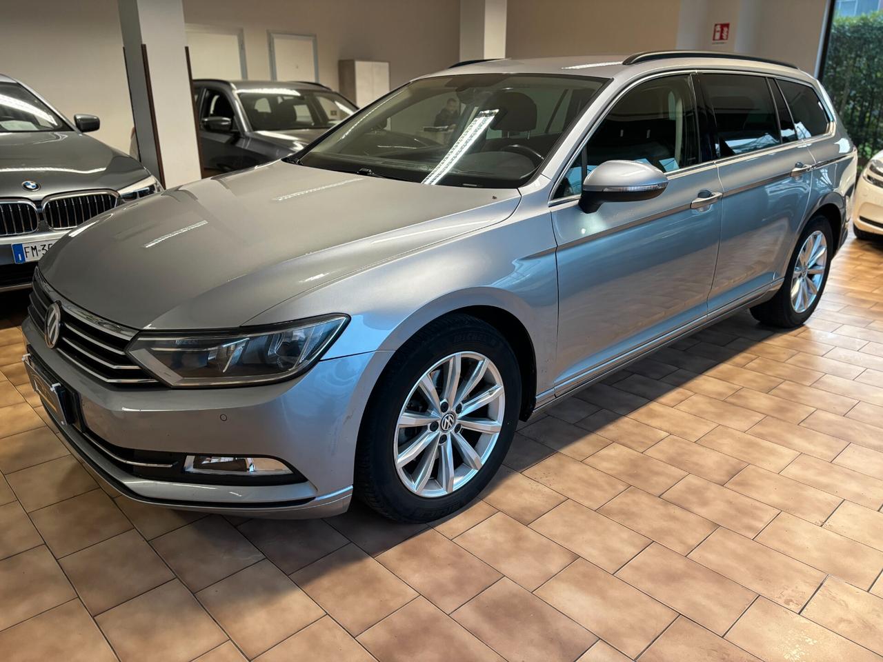 Volkswagen Passat Variant 2.0 tdi businessline150cv*CINGHIA FATTA 124000 KM