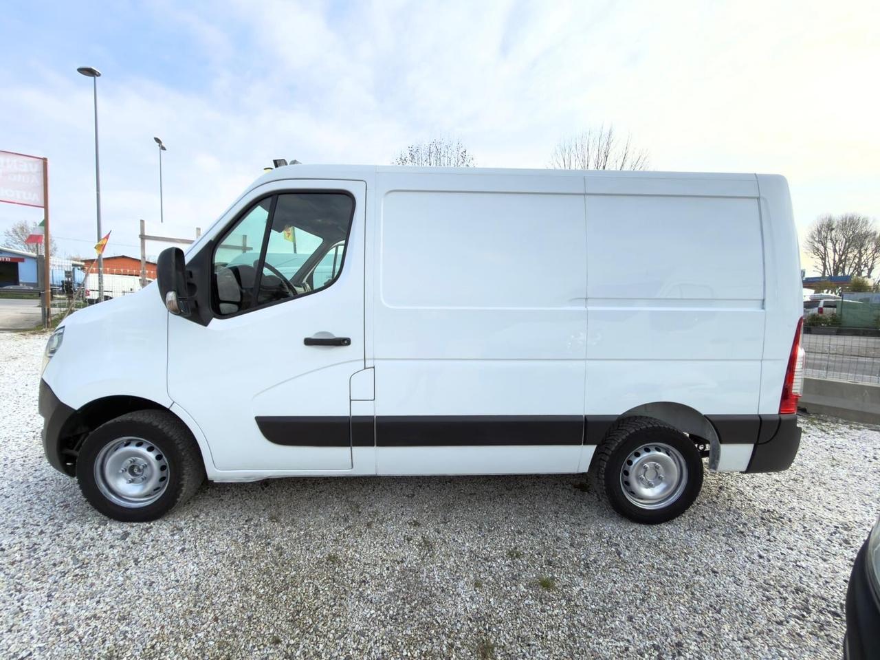 Nissan NV400 L1H1 2.3 DCI 131cv Furgone Furgoncino