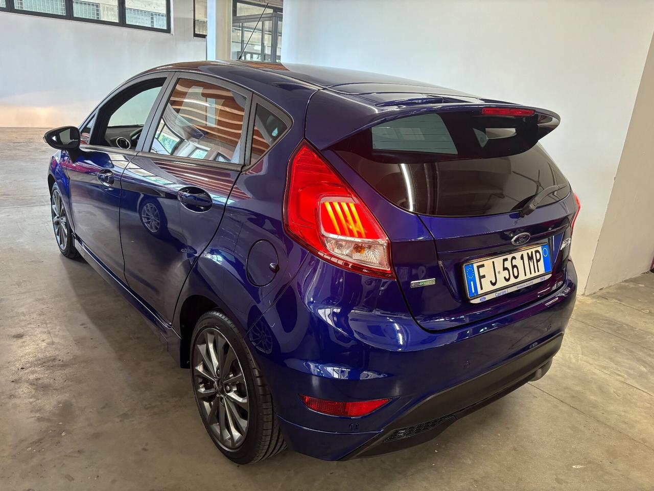 Ford Fiesta 1.0 BENZINA ST-Line