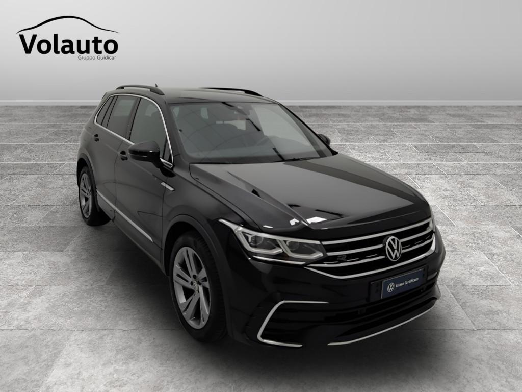 VOLKSWAGEN Tiguan II 2021 - Tiguan 1.5 tsi R-Line 150cv dsg