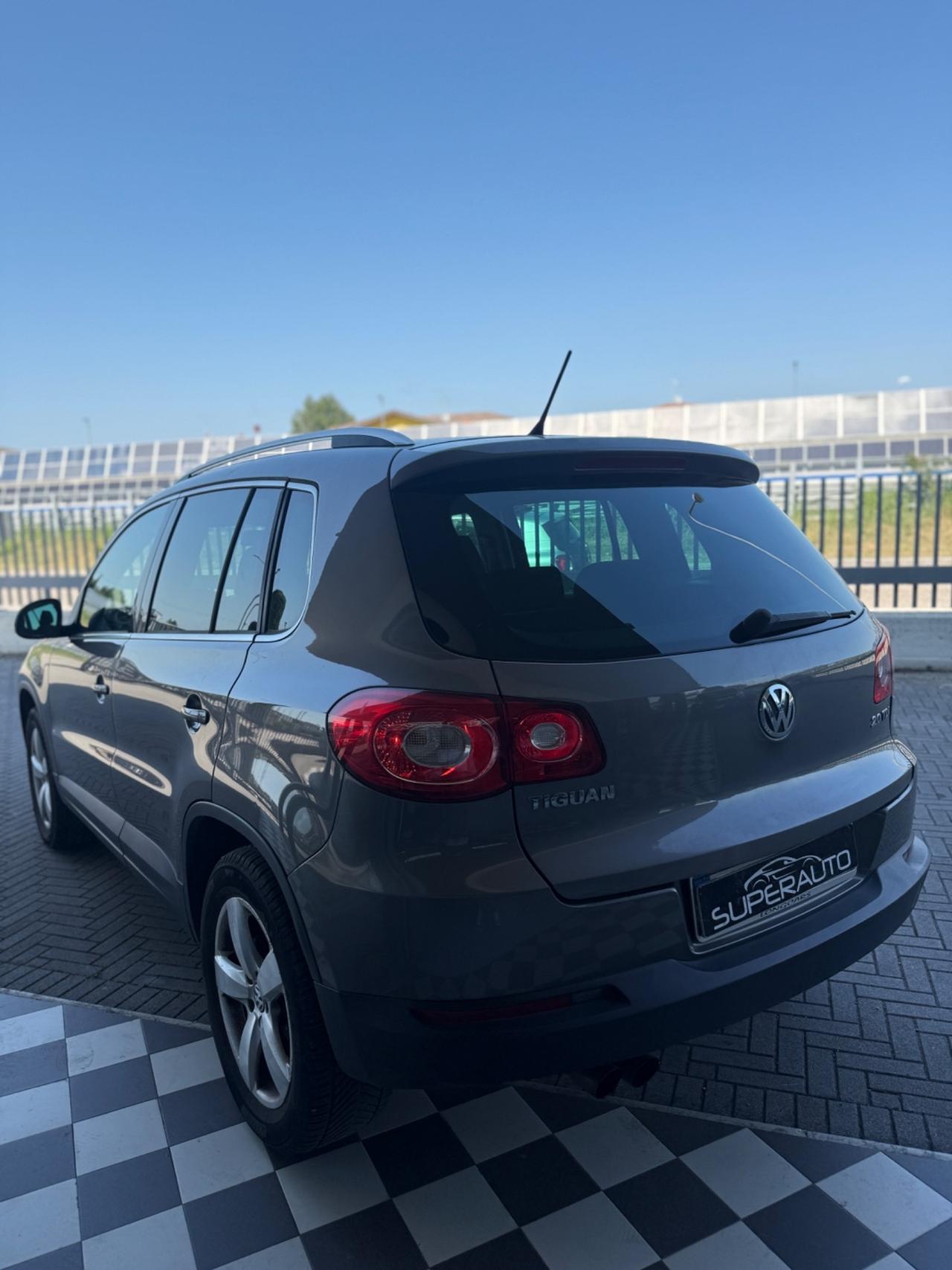 Volkswagen Tiguan 2.0 TDI DPF 4MOTION DSG Sport & Style