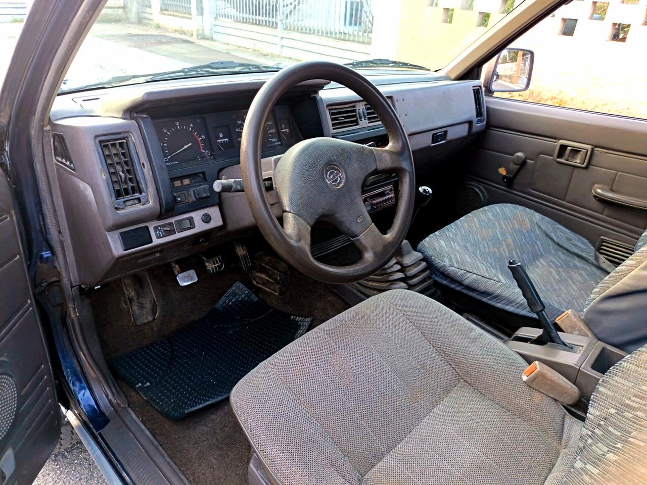 Nissan King Cab Pick-up