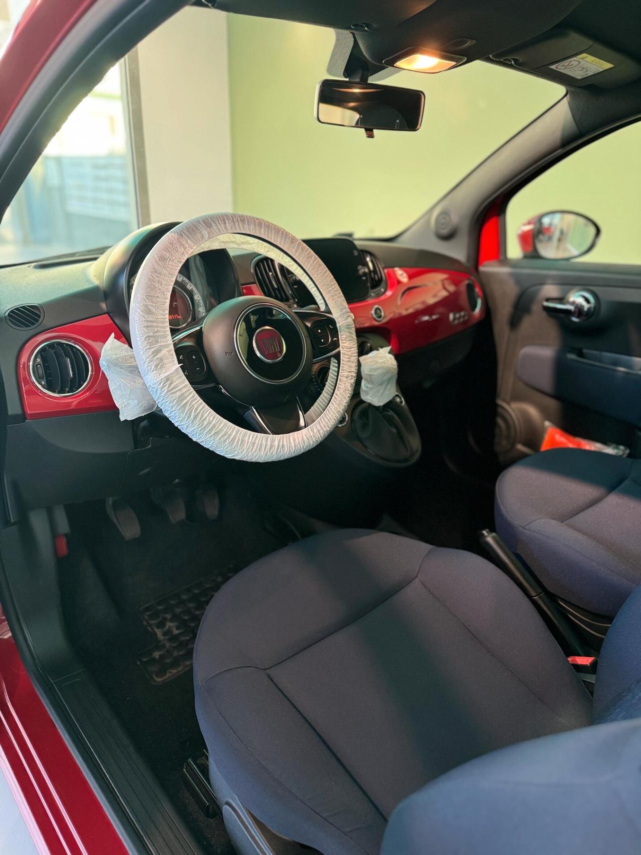 Fiat 500 1.0 Hybrid Red