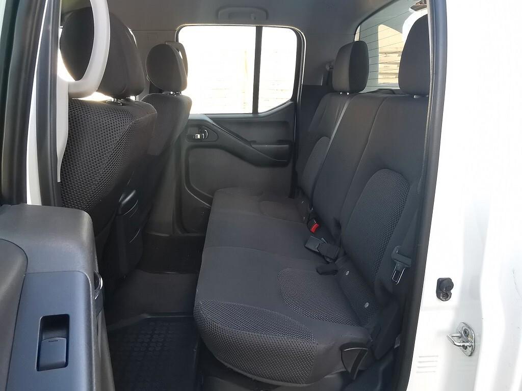 Nissan Navara 2.5 dCi 4 porte Double Cab LE