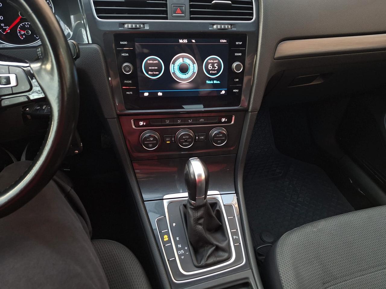 Volkswagen Golf 1.0 TSI 110 CV DSG C.AUTOM. 5p. COMFORT LINE