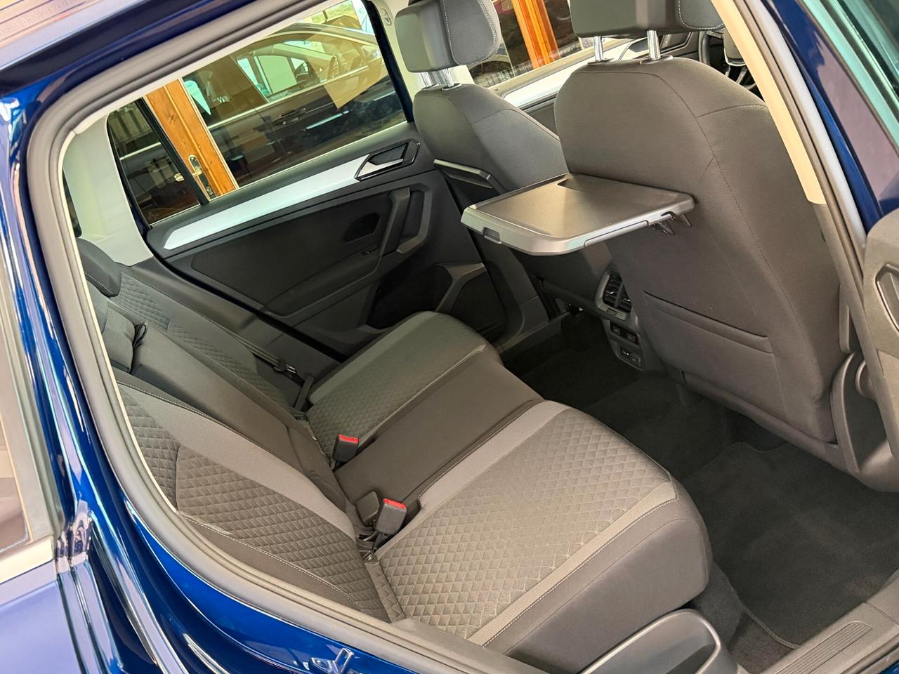 Volkswagen Tiguan 1.6 TDI 115 cv. BUSINESS (Nav)