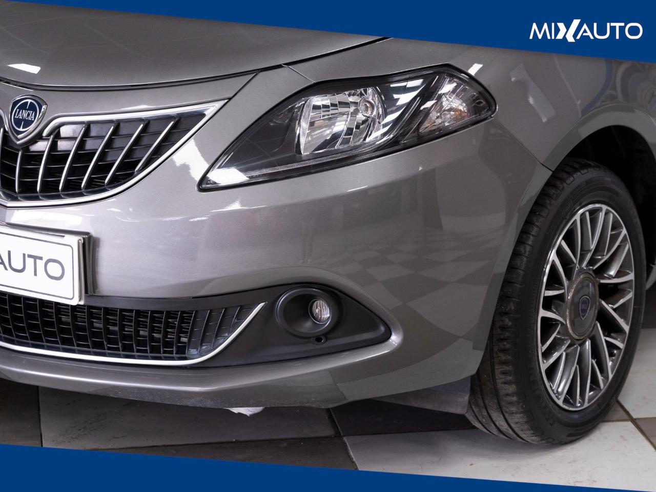 Lancia Ypsilon 1.0 Firefly Hybrid Gold Plus 70CV 5 Porte