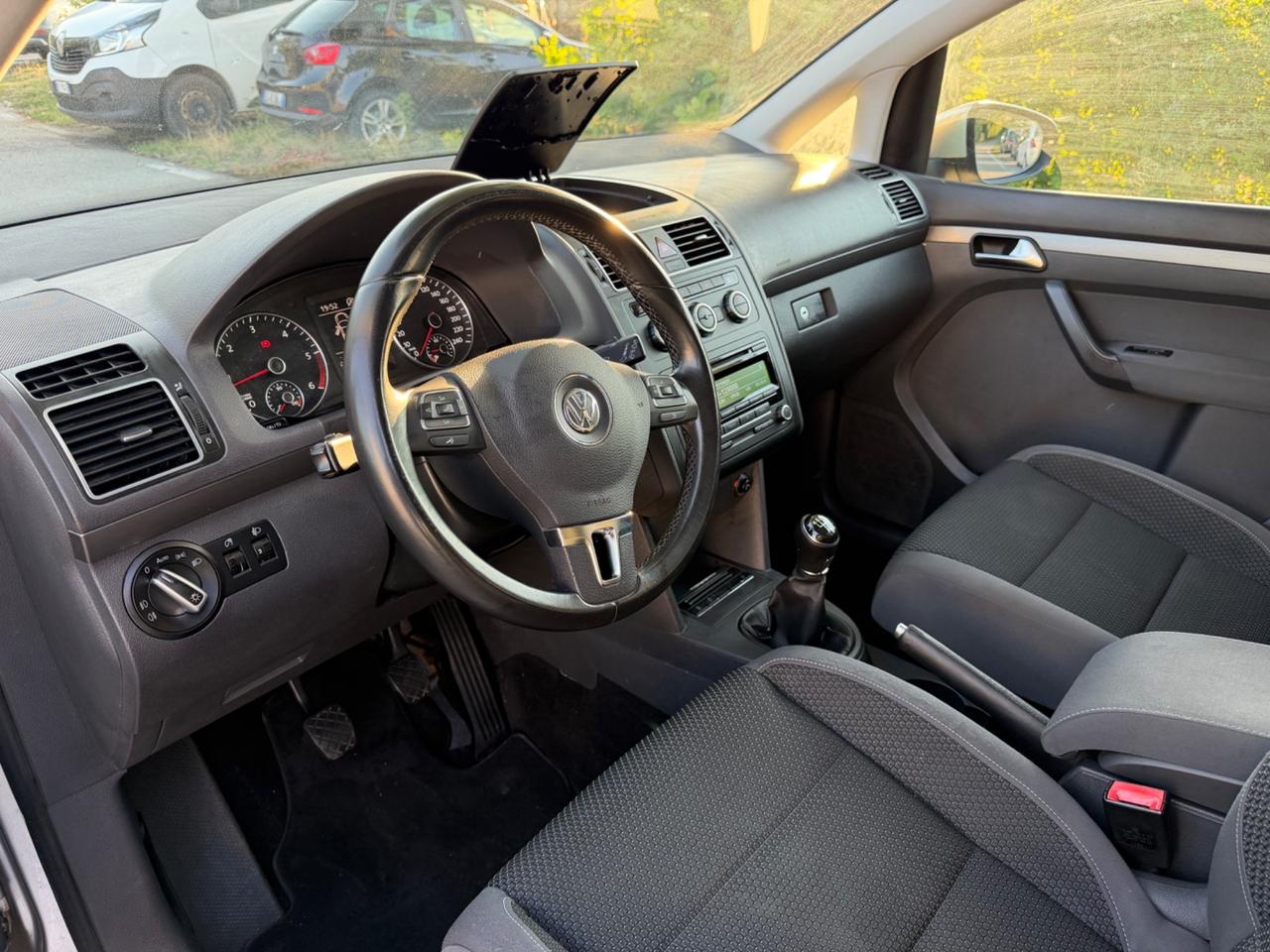 Volkswagen Touran Business 1.6 TDI Comfortline BMT