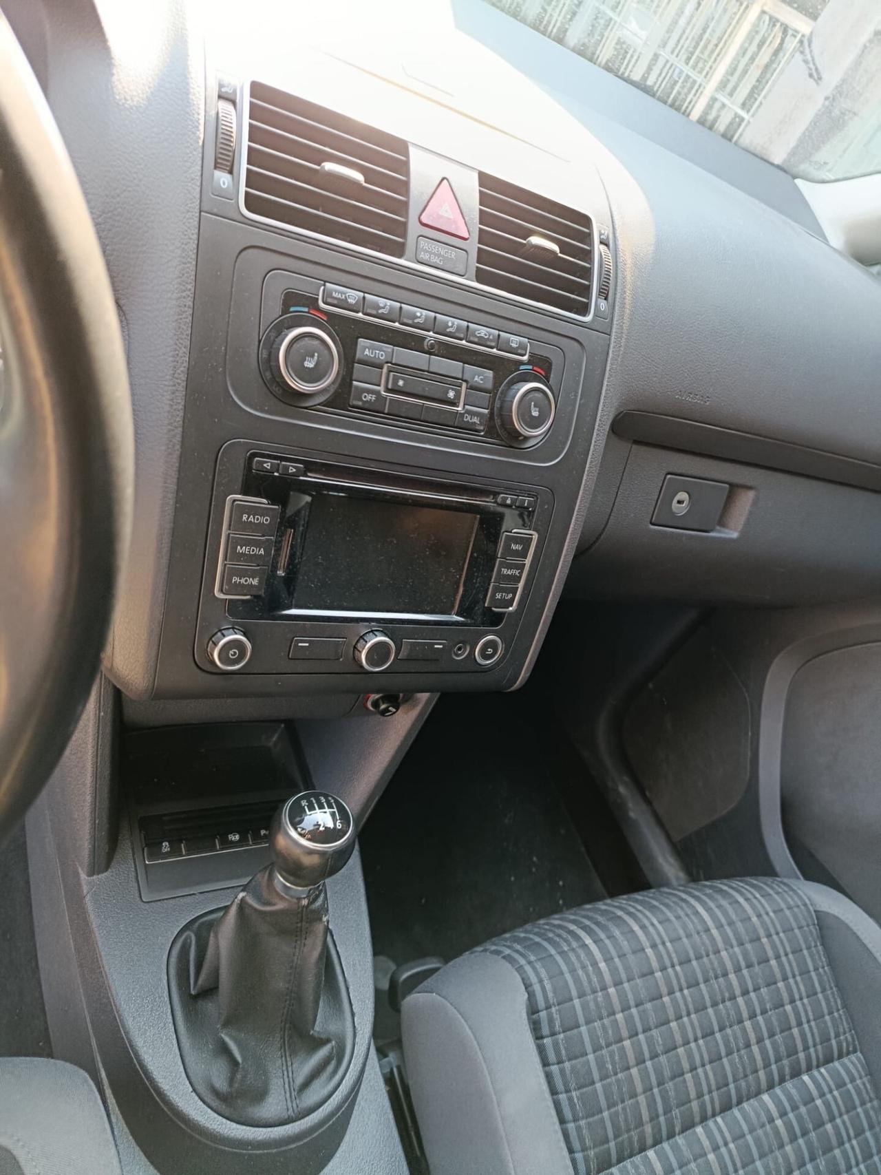 Volkswagen Touran Business 2.0 TDI 140 CV Highline