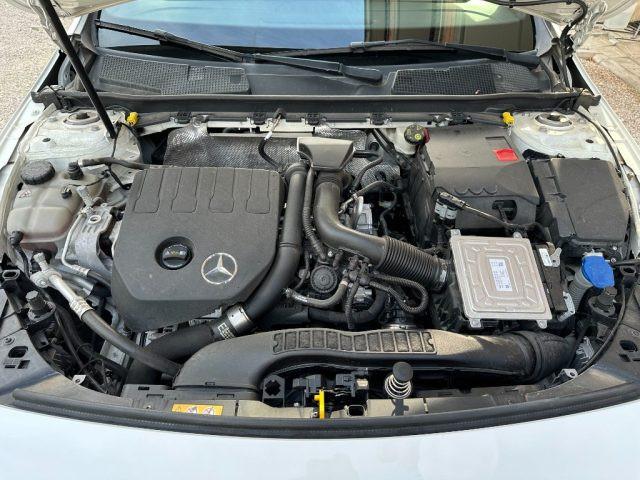 MERCEDES-BENZ A 180 Premium 136 CV GARANZIA