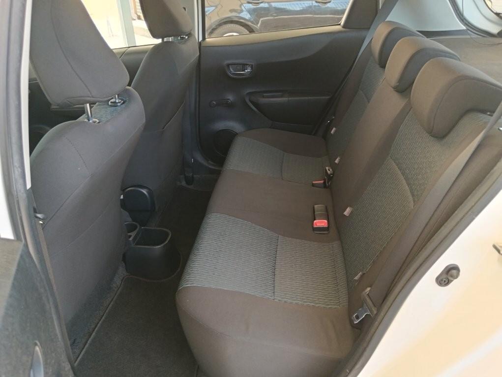 Toyota Yaris 1.4 D-4D 5 porte Lounge