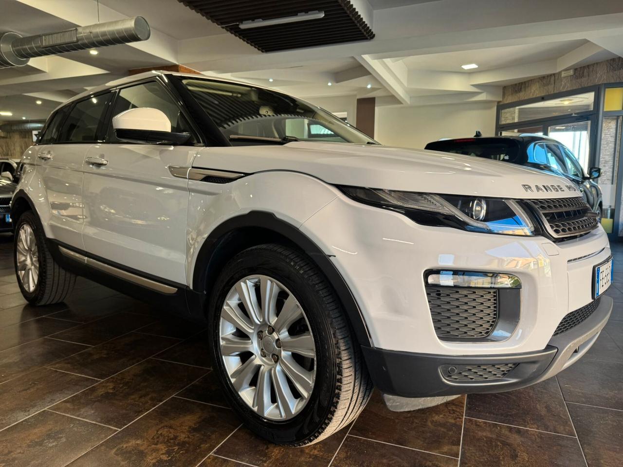 Land Rover Range Evoque 2.0 TD4 180 CV 5p. HSE Dynamic