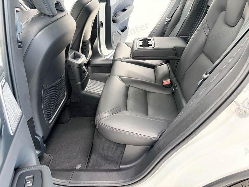 Volvo XC60 T8 PLUG IN ULTRA BLACK EDITION AWD AUT