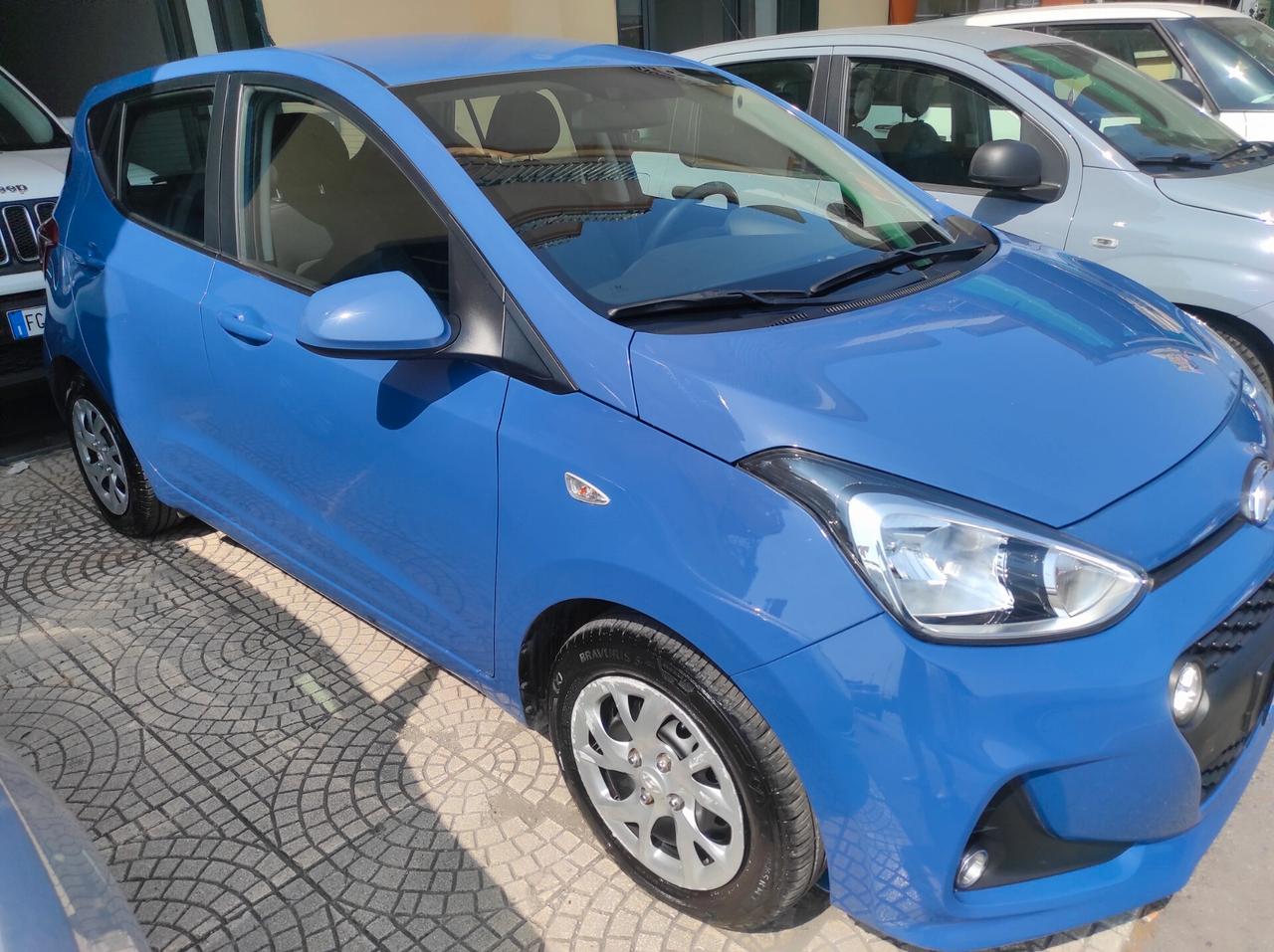 Hyundai i10 2018 1.0 Benz UsbAux ComanBluetho
