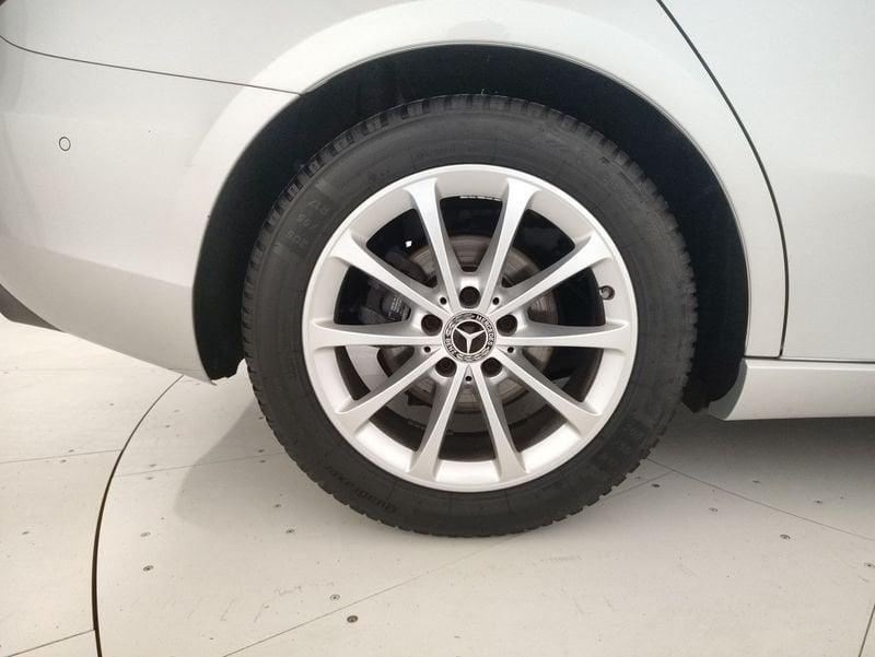 Mercedes-Benz Classe A A 200 d Sport auto
