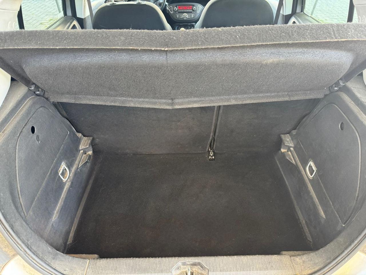 Opel Corsa B-Color 1.2 #6009