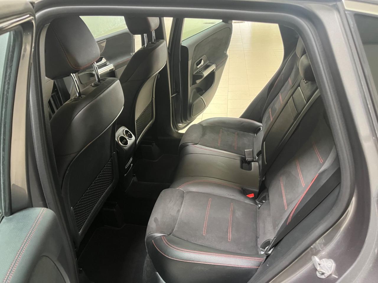 Mercedes-benz B 200 d Automatic Premium
