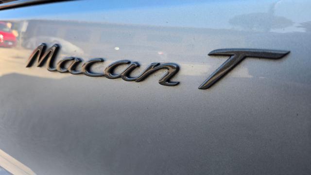 PORSCHE Macan 2.0 T 265 CV UNIPRO UFF.LE PASM TETTO LED PDLS 20"