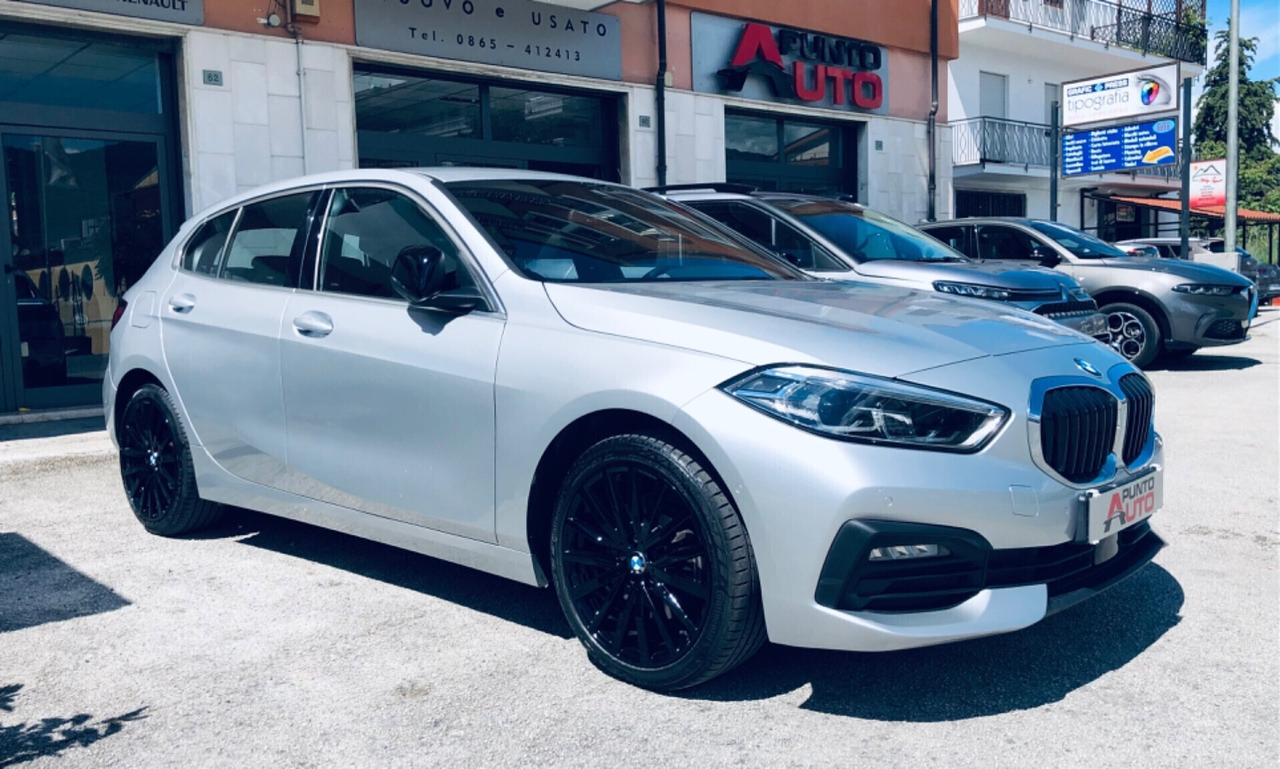 Bmw 116 118d 5p. AUTOMATICA-TELECAM- SPORT argento