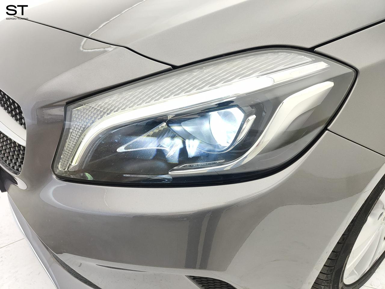 Mercedes-Benz Classe A (W176) - A 200 d Premium