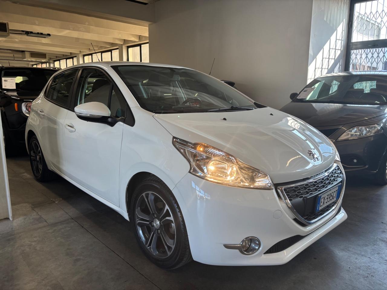 Peugeot 208 1.2 Benzina OK NEOPATENTATI
