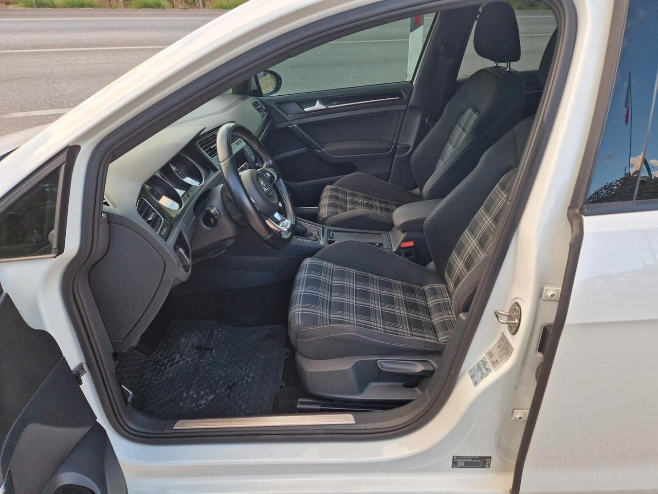 Volkswagen Golf 7..5 GTD 2.0 TDI 184cv