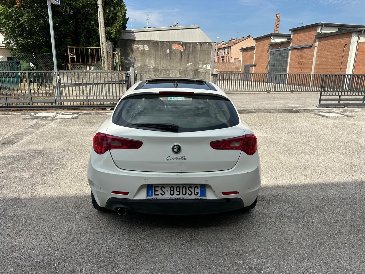 Alfa Romeo Giulietta 1.6 105 CV Finanziabile