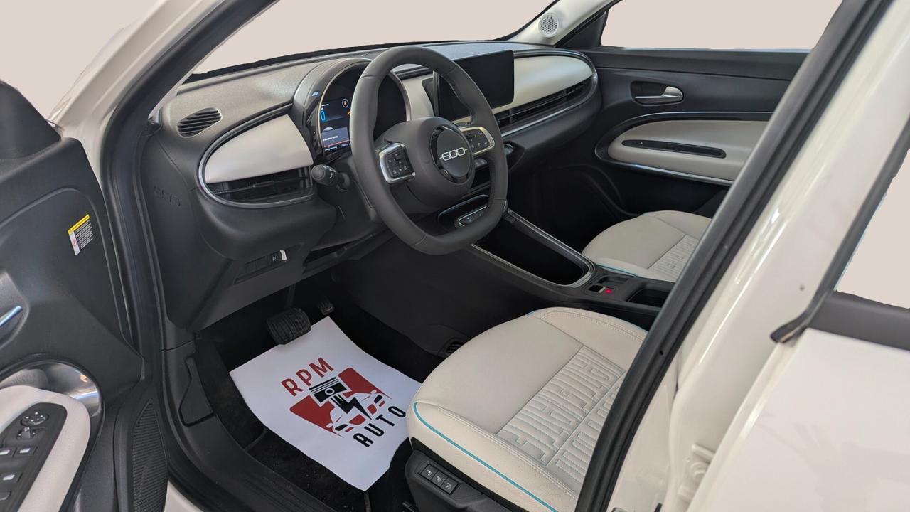Fiat 600 Hybrid 110 CV DCT MHEV La Prima