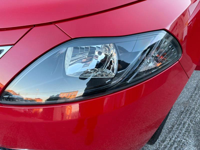 Lancia Ypsilon 5 Porte 1.0 hybrid Gold s&s 70cv ADATTA NEOPATENTATI