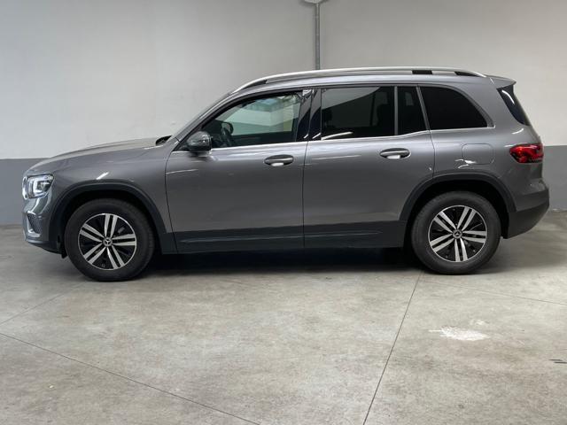 MERCEDES-BENZ GLB 180 d Automatic Business