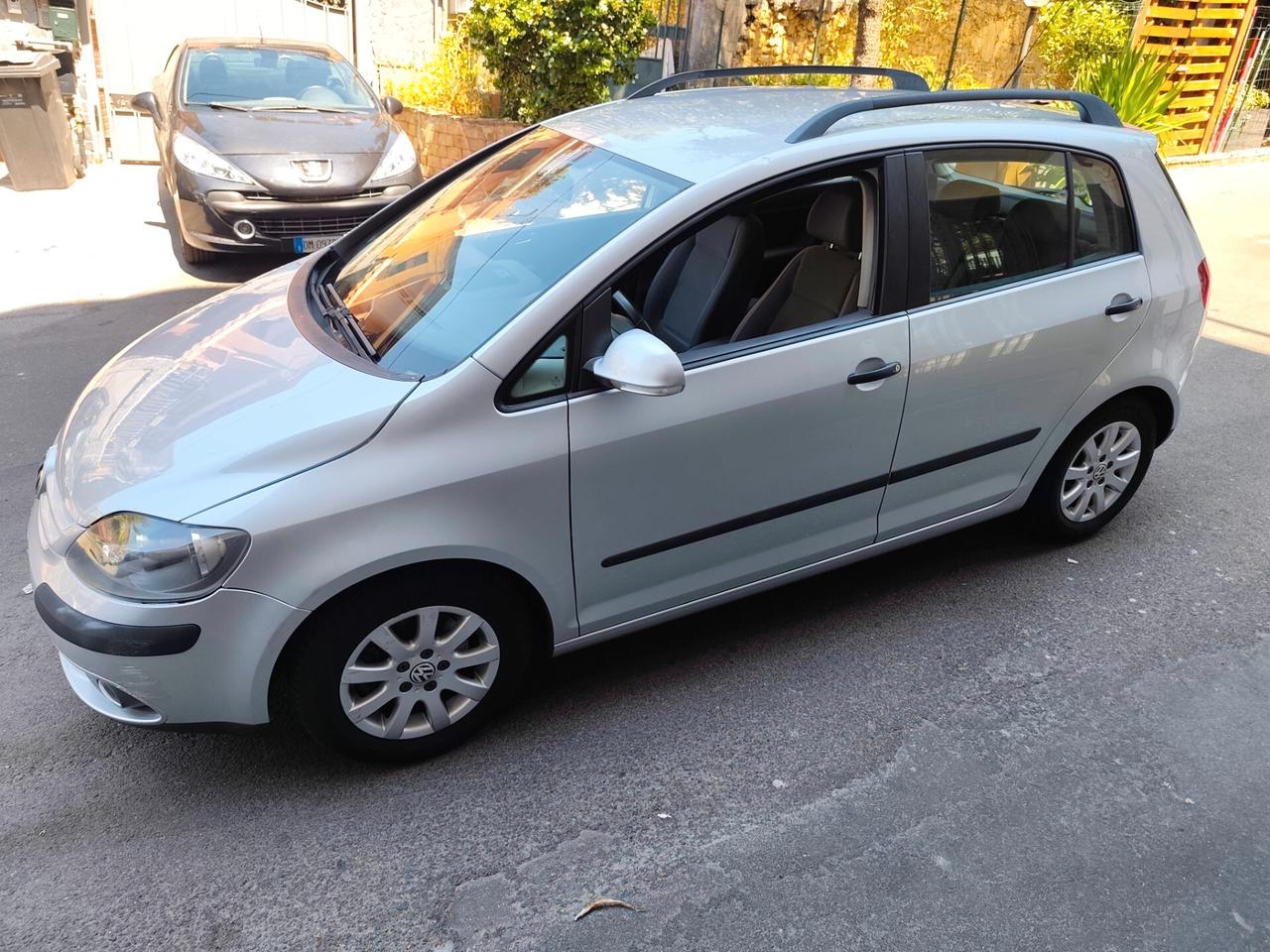 Volkswagen Golf Plus 1.9 TDI 105 CV 2009