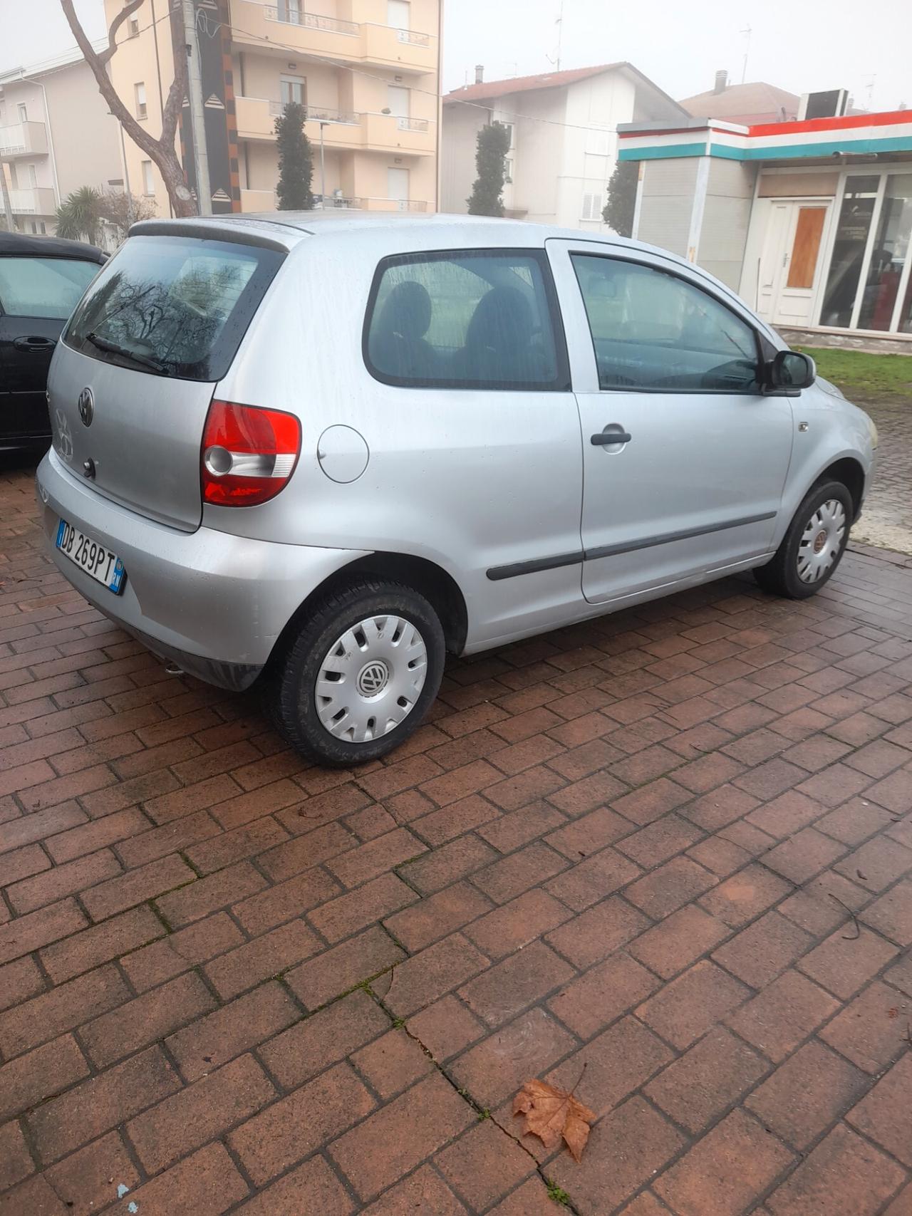Volkswagen Fox benzina 1198