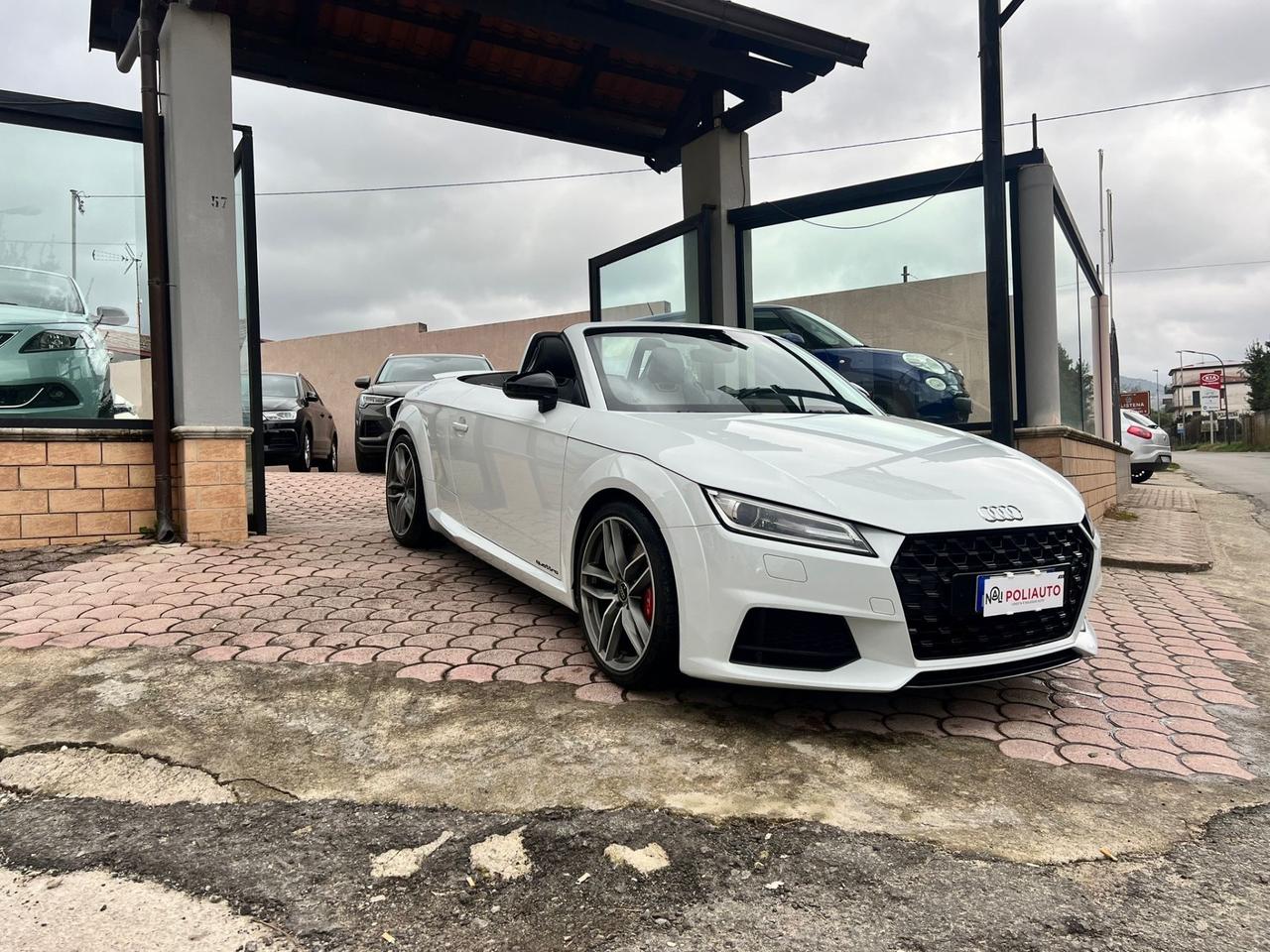 Audi TT TTS Roadster 2.0 TFSI 310 CV quattro S tronic