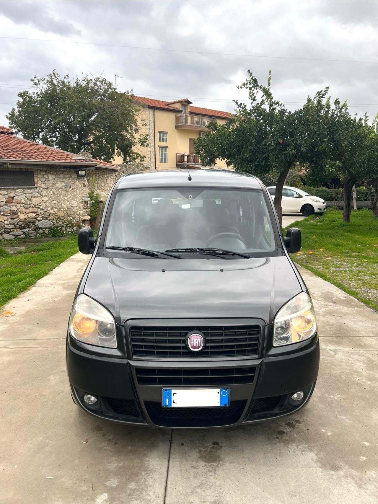 Fiat Doblo 1.3 MTJ 85CV EURO4 AUTO 7 POSTI INTROVABIL LEGGI