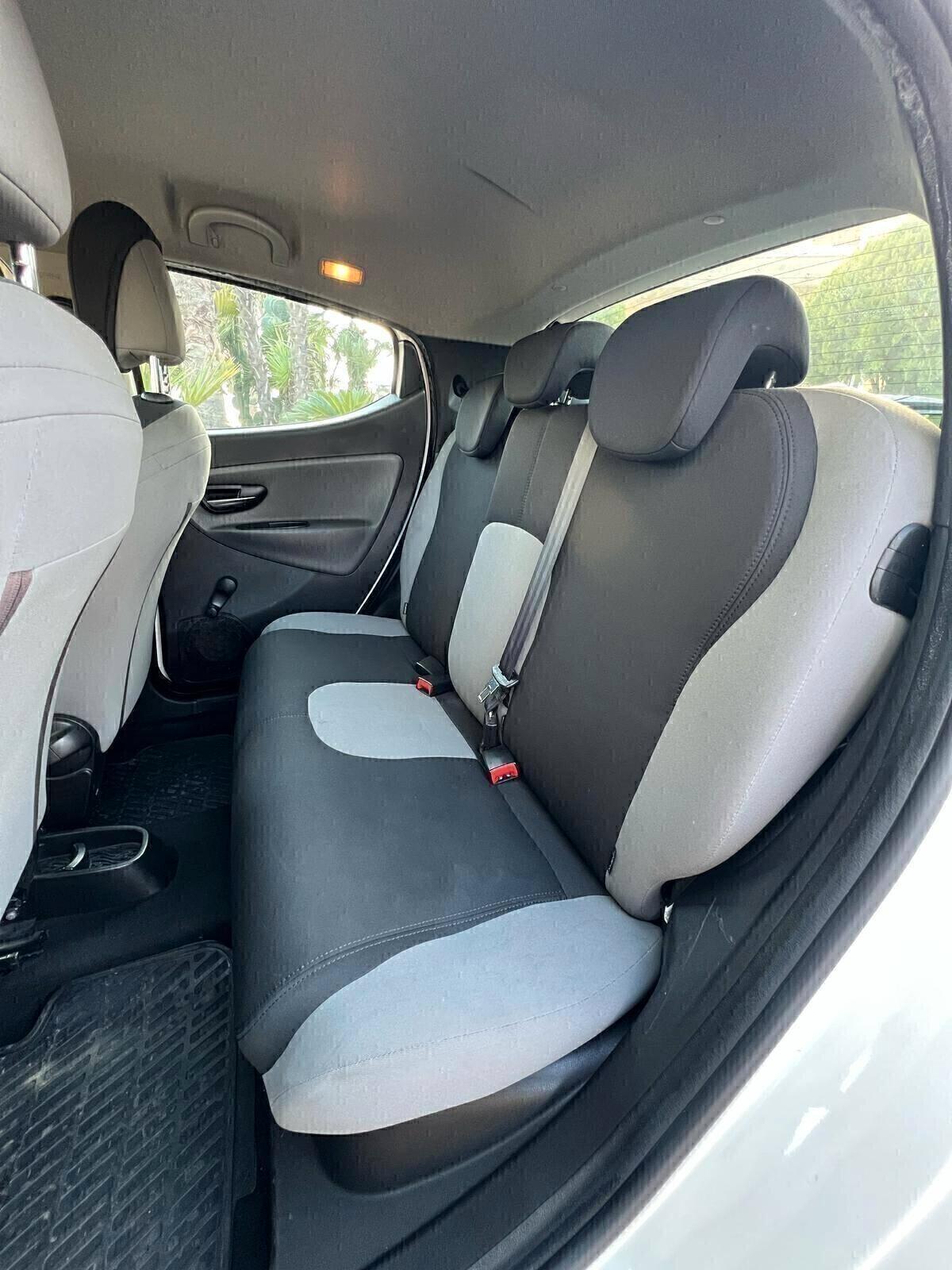 Lancia Ypsilon 1.3 MJT 16V 95 CV 5 porte S&S Gold