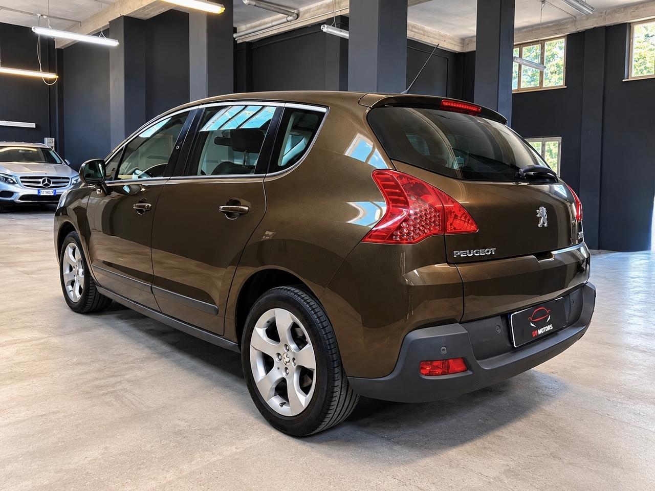 Peugeot 3008 1.6 HDi 110CV - CAMBIO AUTOMATICO