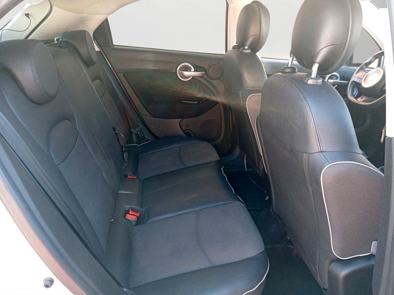 Fiat 500X 1.6 MultiJet 120 CV Cross xenon keyless Navi Blockshaft