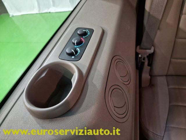 JEEP Commander 4.7 V6 Limited GPL