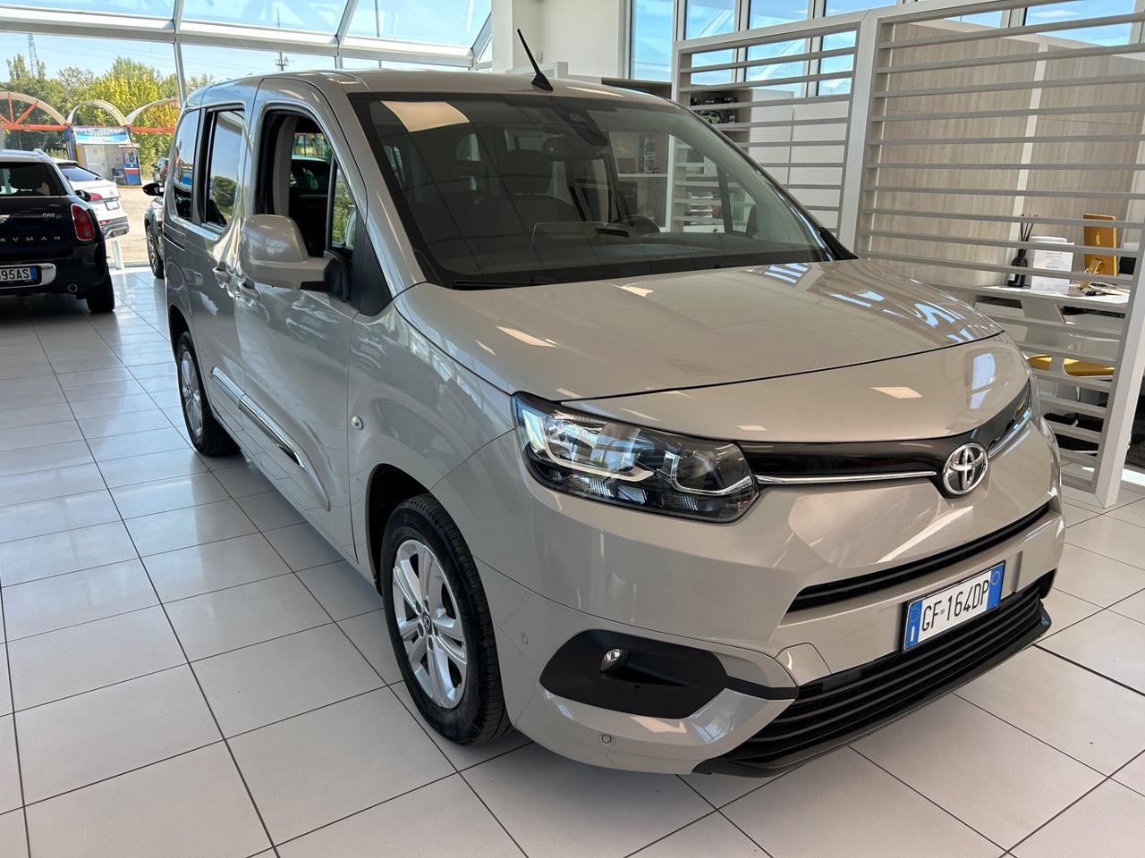 Toyota Proace City Verso 1.5D 130 CV S&S Short D Executive Neopat