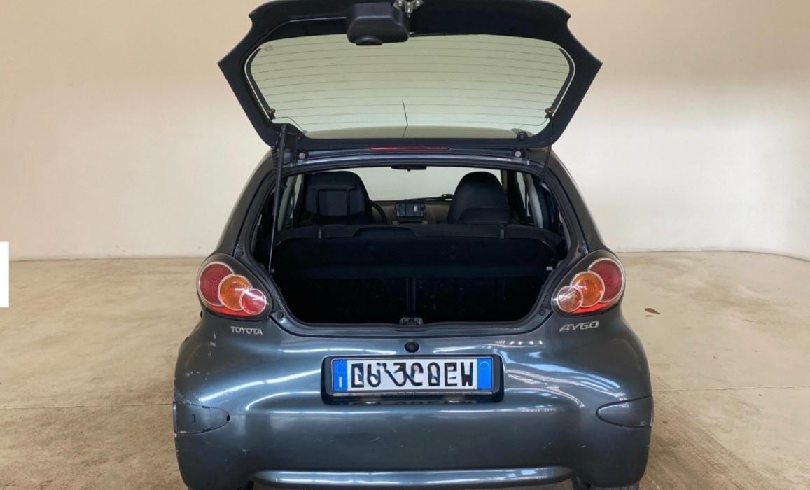 Toyota Aygo 1.0 5 porte Navi AUTOMATICA