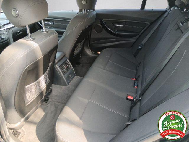 BMW 318 d xDrive Touring Sport