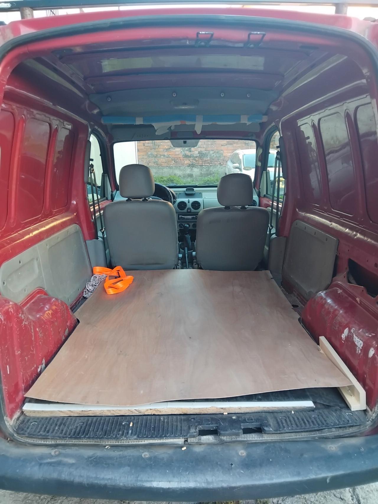 Renault Kangoo 1.2 16V cat Confort Express