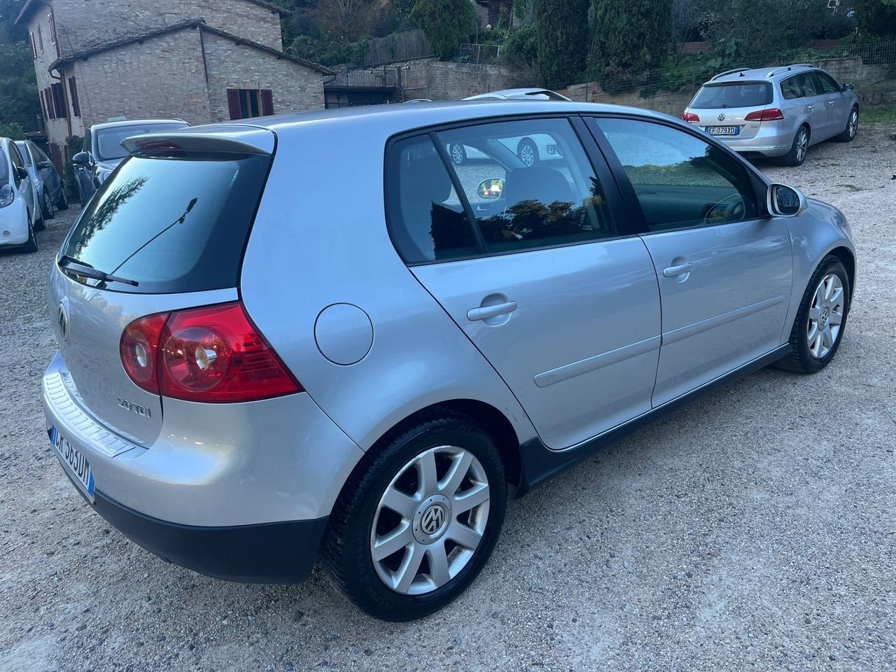 Volkswagen Golf 2.0 16V TDI 5p. Sportline