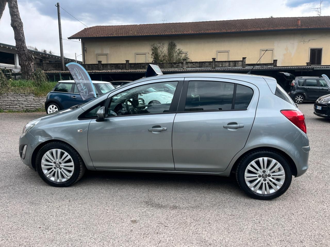 Opel Corsa 1.2 85CV 5 porte GPL-TECH