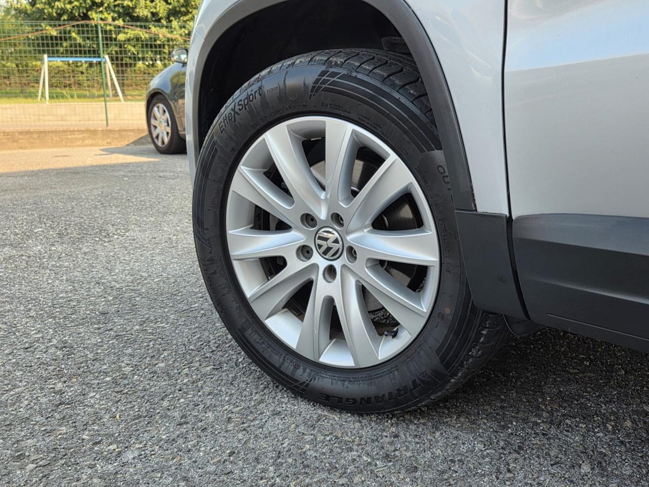 Volkswagen Tiguan 2.0 16V TDI DPF Sport & Style (18°)