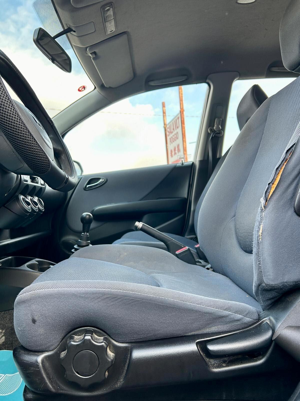 Honda Jazz 1.4 i-DSi 5p. LS - OK NEOPATENTATO