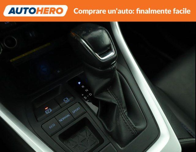 TOYOTA RAV 4 MY23 RAV4 2.5 HV (218CV) E-CVT 2WD Style