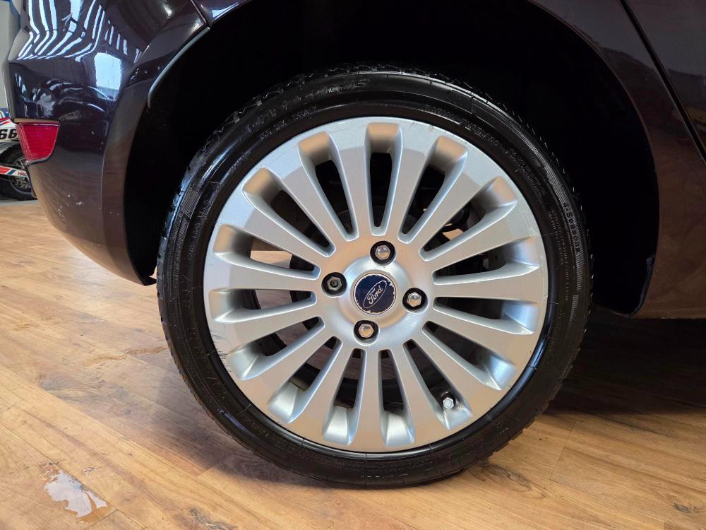 Ford Fiesta 5 Porte Fiesta 5p 1.4 16v Titanium Gpl