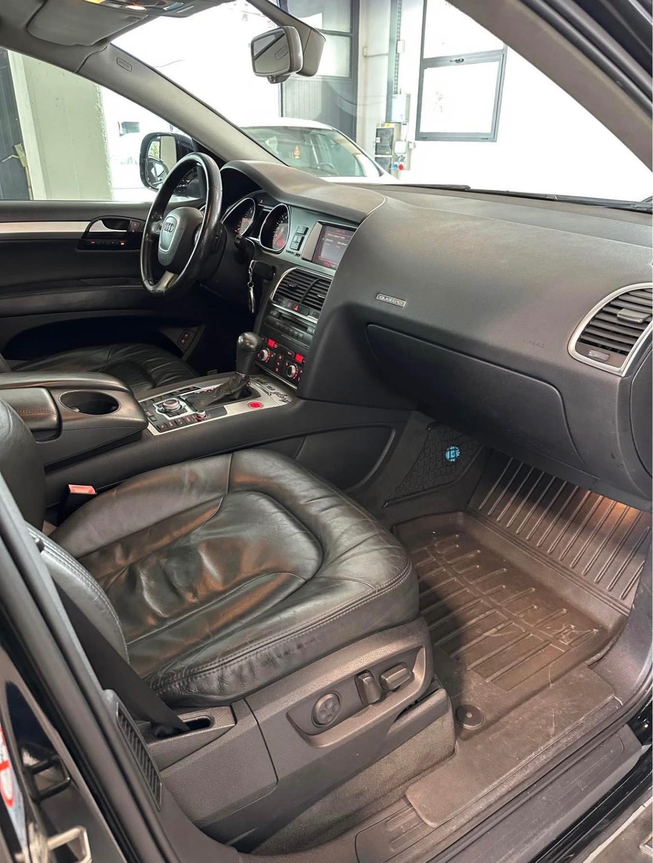 Audi Q7 3.0 V6 TDI 233CV quattro tiptronic Advanced Plus