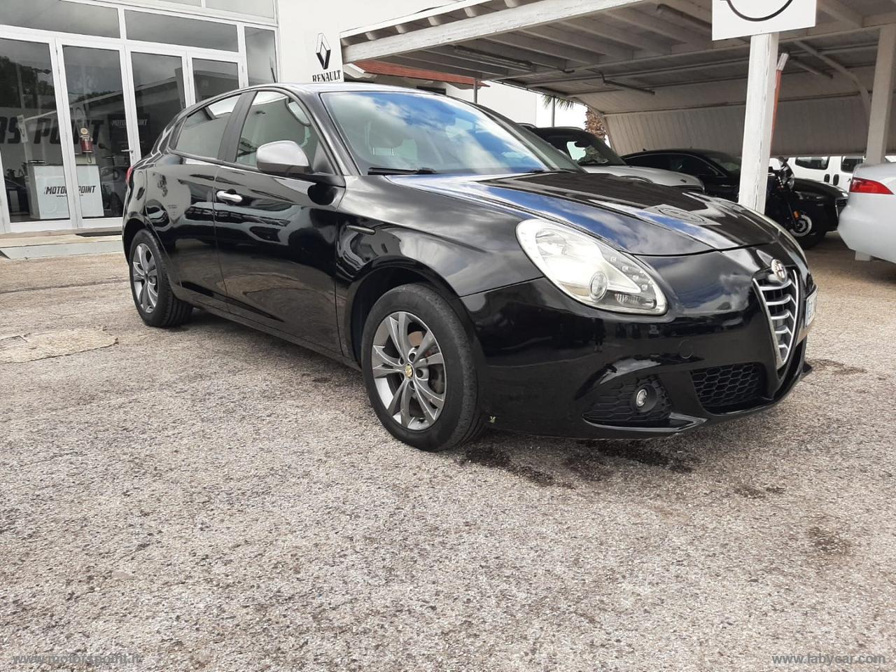 ALFA ROMEO Giulietta 1.6 JTDm-2 105 CV Distinctive